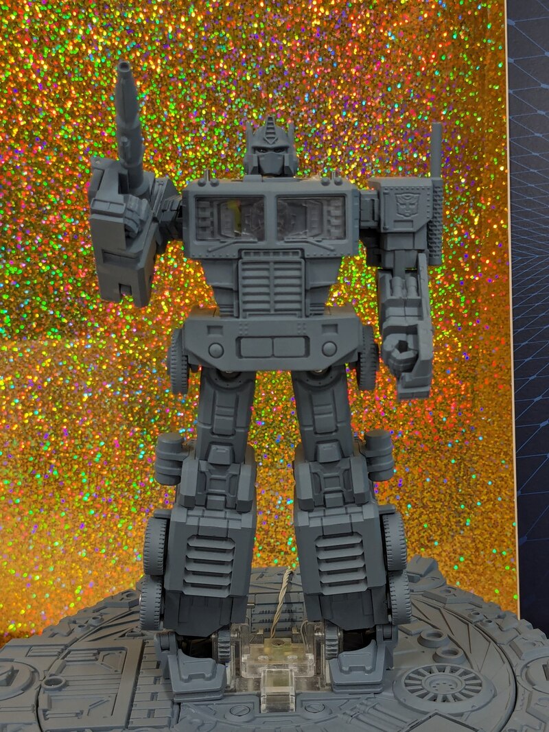 ロボット KARAMURI STATUE KS-01 OPTIMUS PRIME Takara Tomy Karakuri Statue KS-01 Optimus Prime Revealed